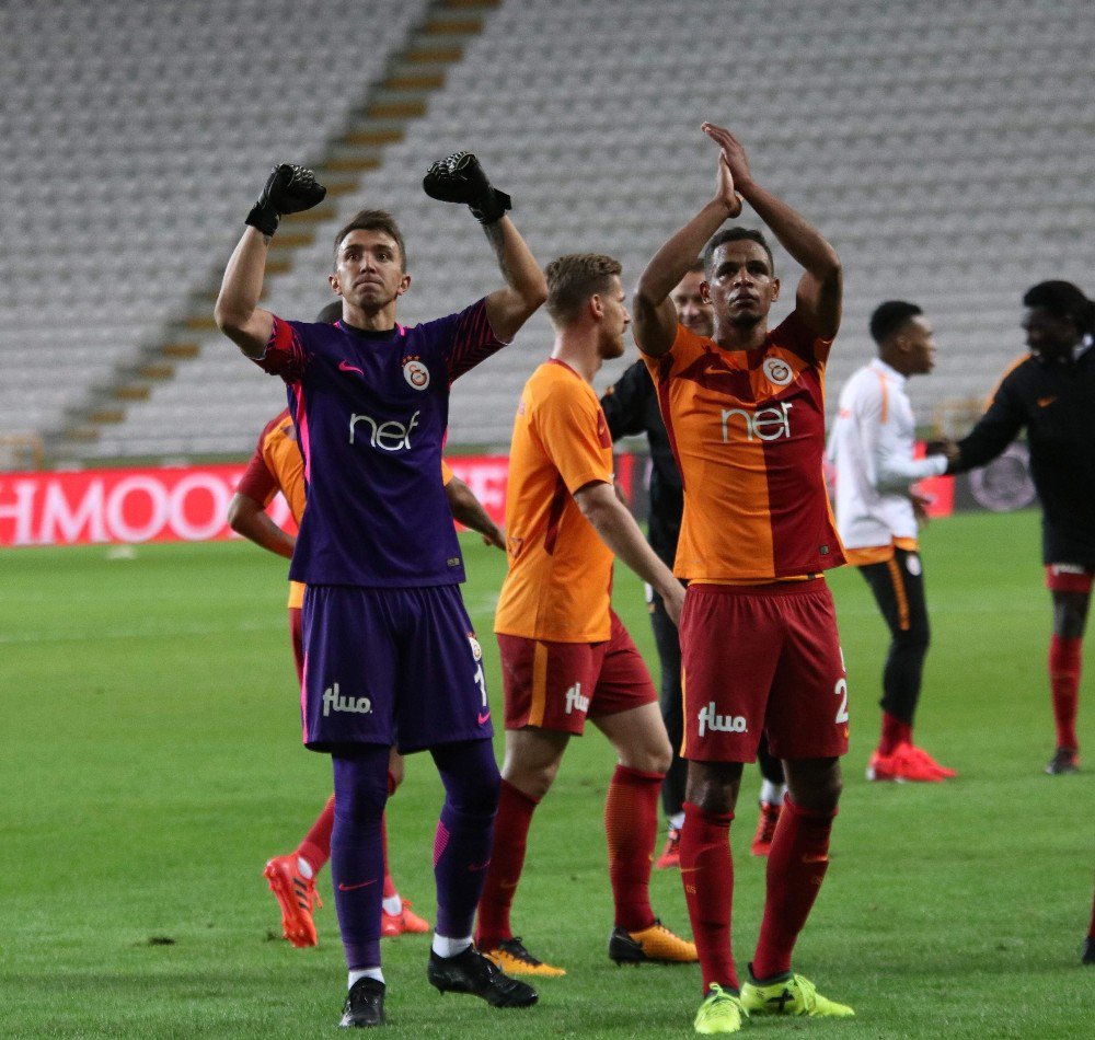 Atiker Konyaspor 0 Galatasaray 2 18