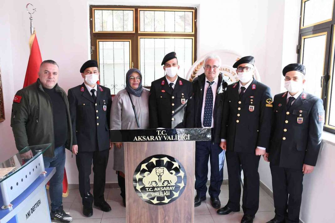 Aksaraylı Astsubay Çavuş Memiş Arıbaş PKK terörüne verilen ilk iki şehitten biri oldu 11