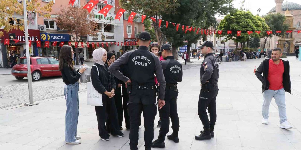 Aksaray’da Çevik Kuvvet ekiplerinden huzur denetimi