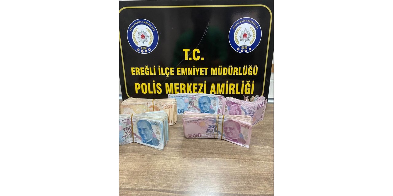 Arabasının üzerinde unuttuğu 43 bin lira yola saçıldı