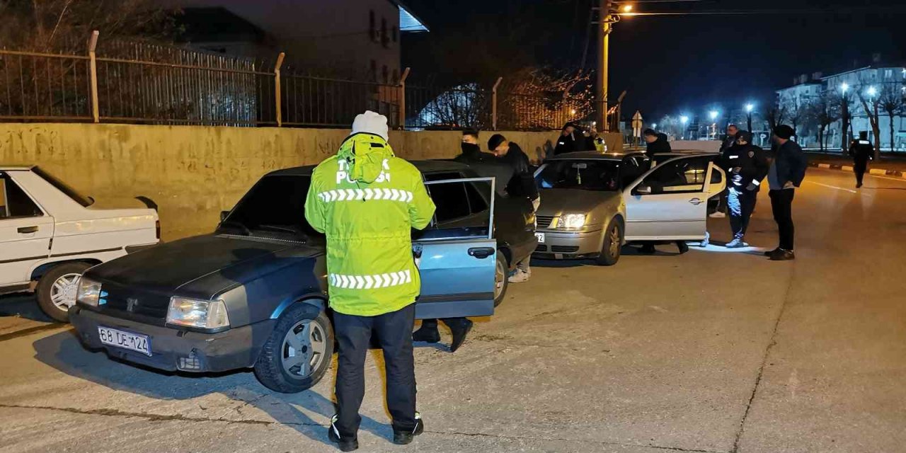 Aksaray’da huzur-güven uygulamaları aralıksız sürüyor