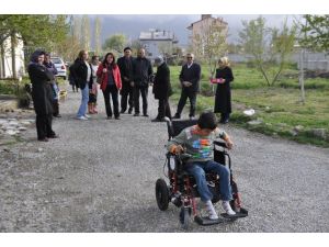 23 Nisan’da Akülü Arabasına Kavuştu