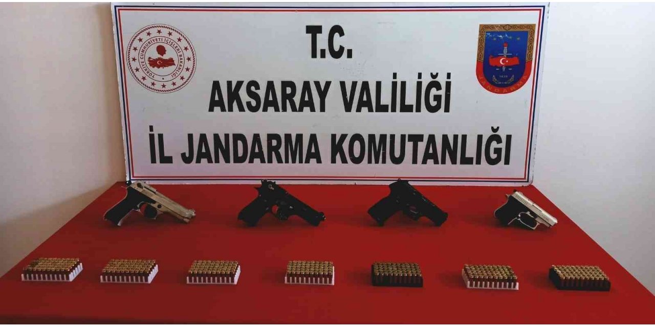 Aksaray’da jandarmadan silah operasyonu: 4 gözaltı