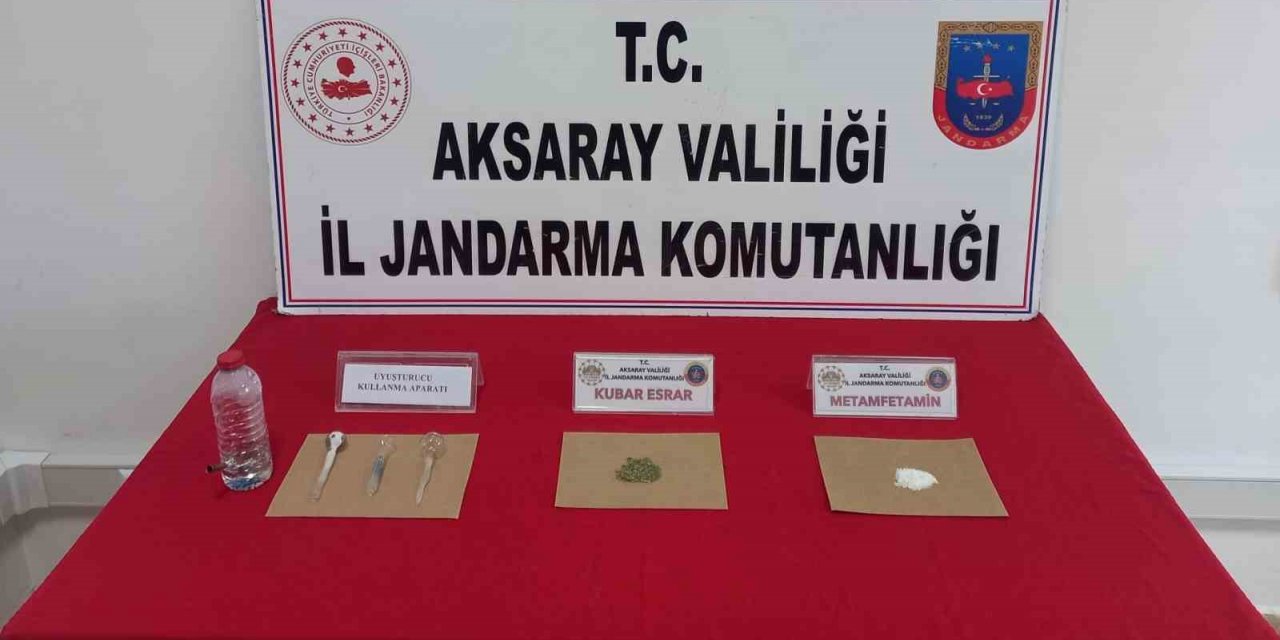 Jandarmadan uyuşturucu operasyonu: 3 gözaltı