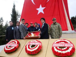 NEÜ 57. Alay Sancağını Van Yüzüncü Yıl Üniversitesi’ne Teslim Etti