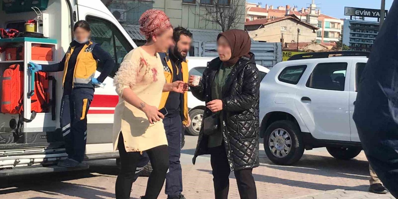 Boşandığı eşini çocuklarını göremediği için rehin aldı