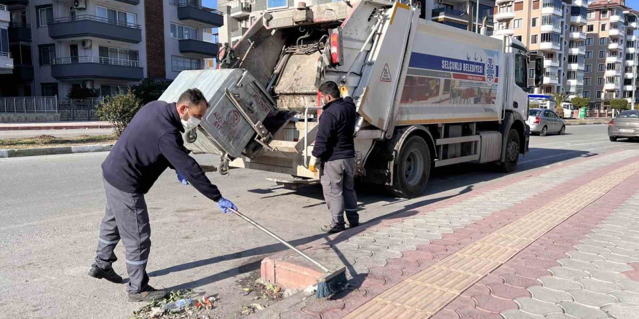 Selçuklu Belediyesi Antakya ve İskenderun’da çalışmalarını sürdürüyor