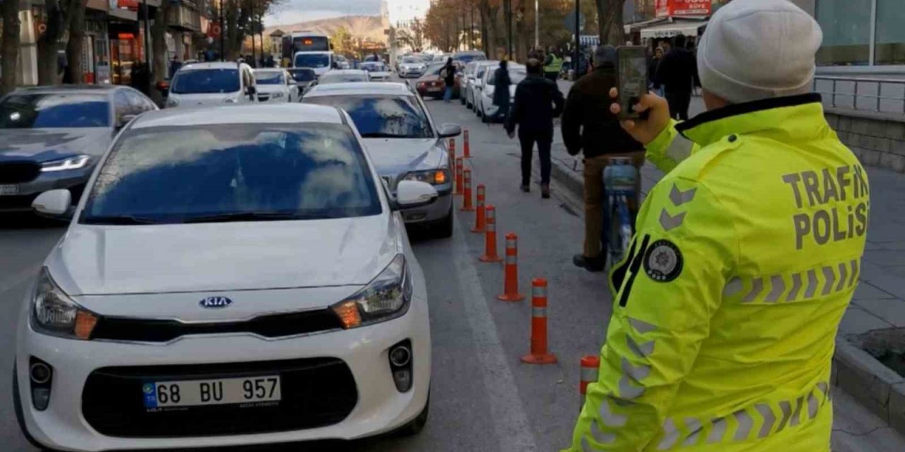 Aksaray’da 1 ayda 650 araca hatalı parktan cezai işlem uygulandı