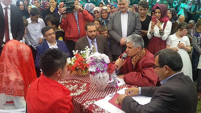 Bozkır Belediye Başkanı İbrahim Gün, Nikah kıydı