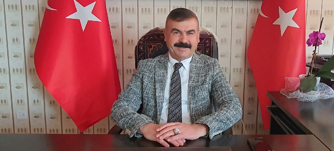 Recep Çelen Hoca Eskil Belediye Başkanlığı'na adaylığını açıkladı