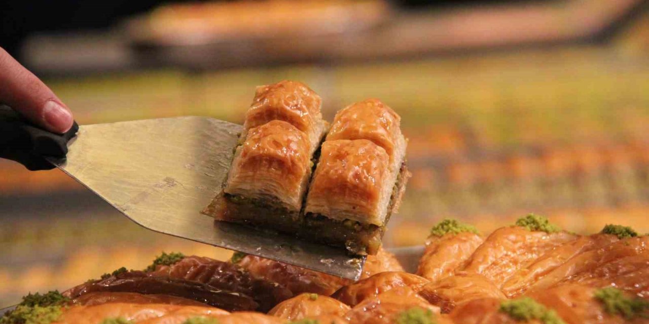 Konya’da Ramazan ayında klasik baklava rağbet görüyor