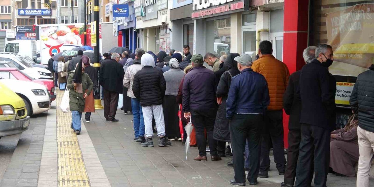 Piyasaya göre uygun satılınca yoğunluk oluştu