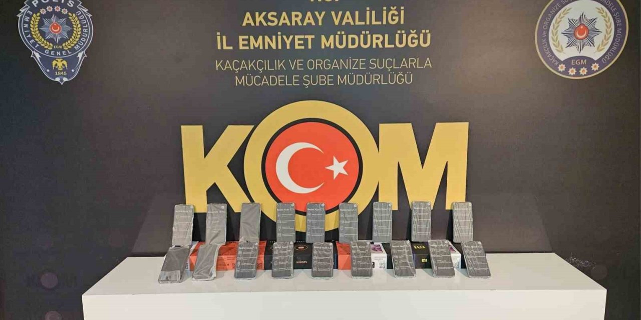 Aksaray’da 18 adet kayıt dışı akıllı telefon ele geçirildi