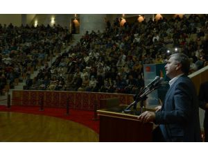 Aile Okulu Seminerleri Nihat Hatipoğlu İle Devam Etti