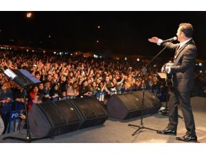 SÜ’deki Festival Ferhat Göçer Konseriyle Sona Erdi