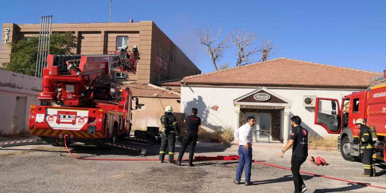 Aksaray’da dinlenme tesisi otelinde yangın: 3 çalışan dumandan zehirlendi