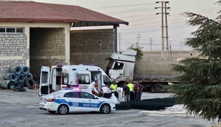 Eskilli tır şoförünün karıştığı kazada 2 kişi yaşamını yitirdi