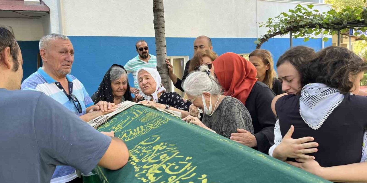 Ünlü yönetmen Abdulkadir Ceylan Ede Eskişehir’de toprağa verildi