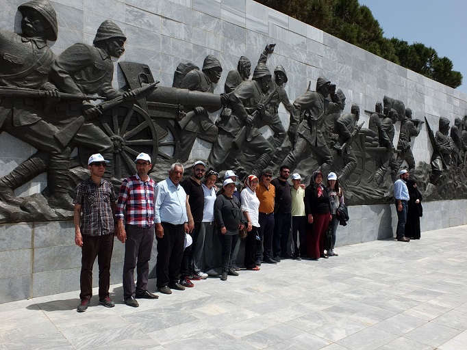 Kuaförler Çanakkale’den Manevi Duygularla Döndüler