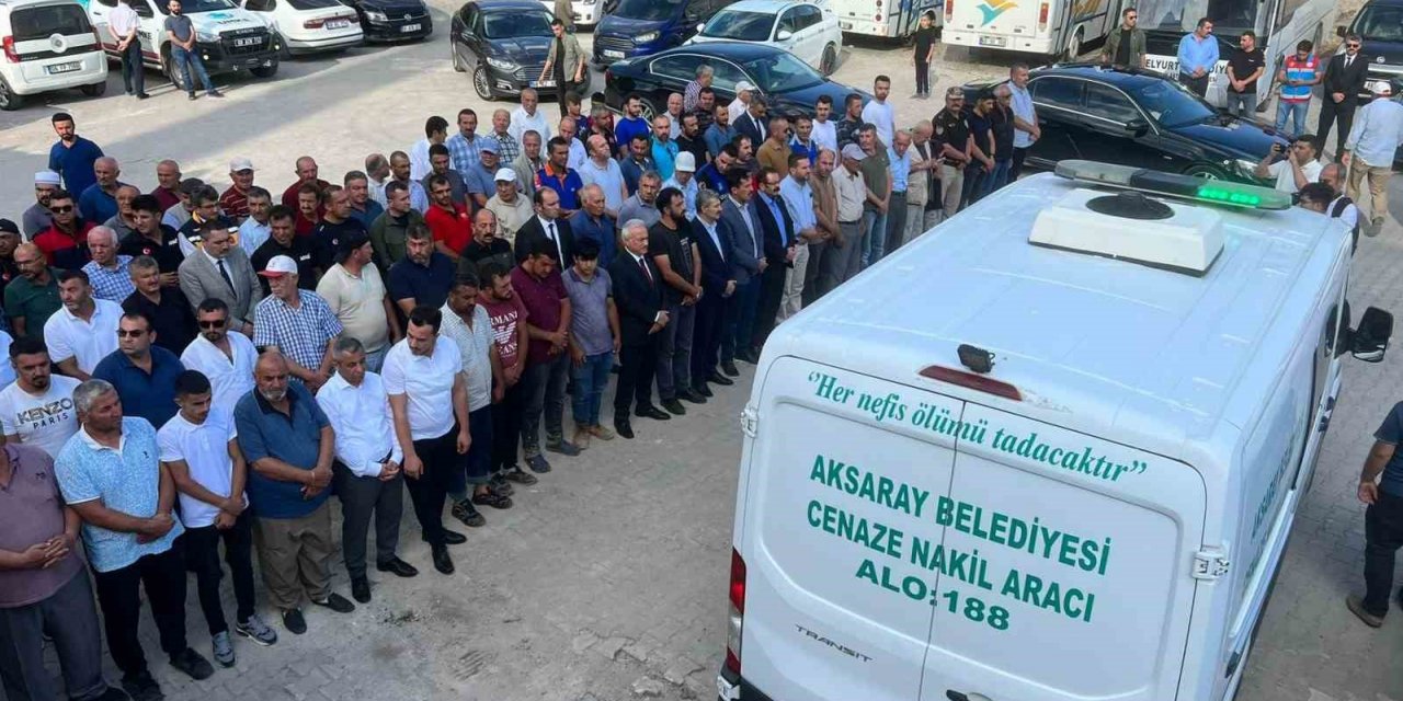 Asel bebek son yolculuğuna uğurlandı