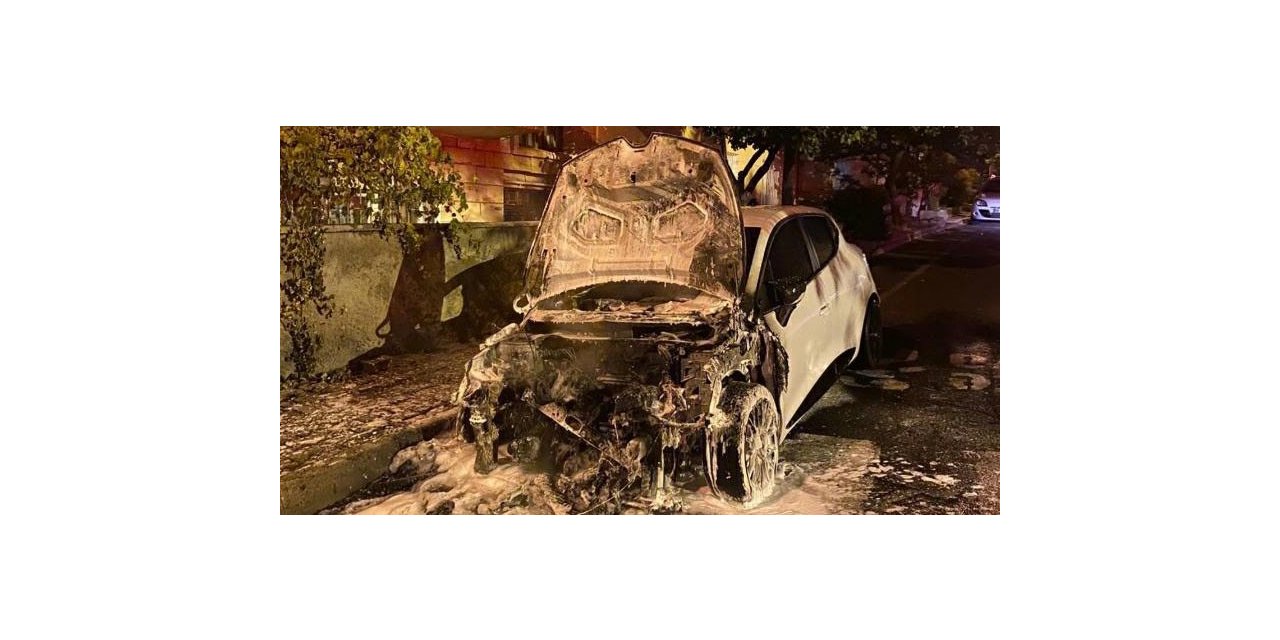 Nevşehir’de araç kundaklandı, o anlar kamerada