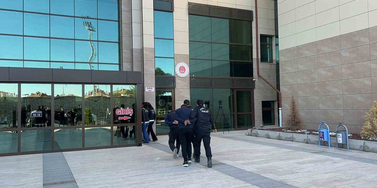 Torbacı operasyonunda 40 kişi adliyeye sevk edildi