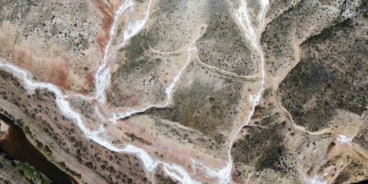 Yerin bin 300 metre altından çıkıyor: Mineral deposu tuz 11 ülkeye ihraç ediliyor