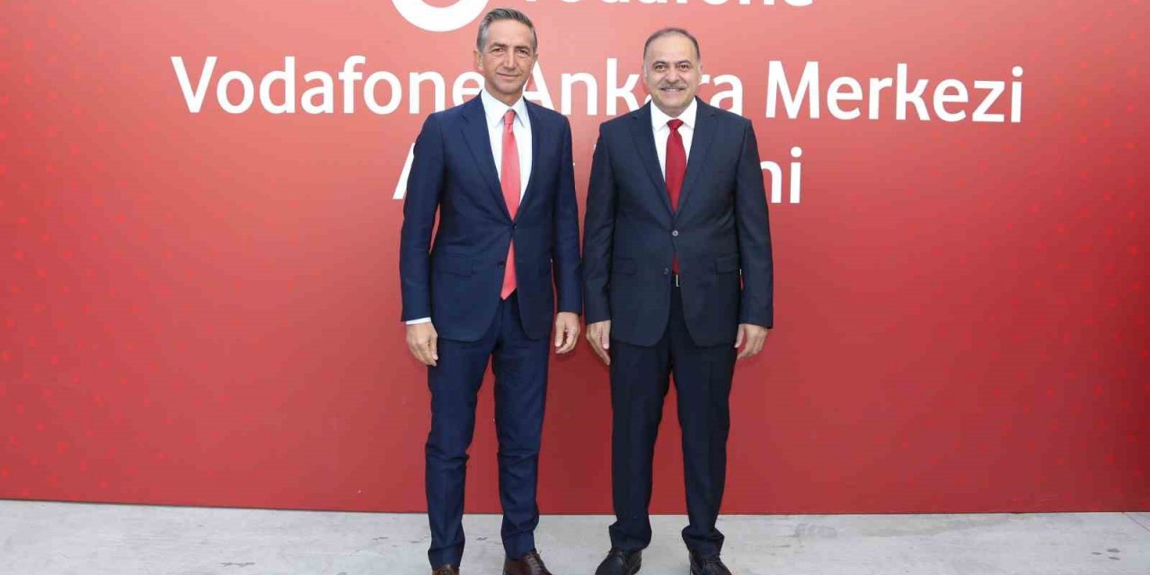 Vodafone, Cumhuriyet’in 100. yılında Ankara merkezini açtı