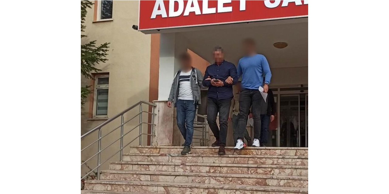 Sarrafları sahte altınla dolandıran şüpheli son girdiği dükkanda yakalandı