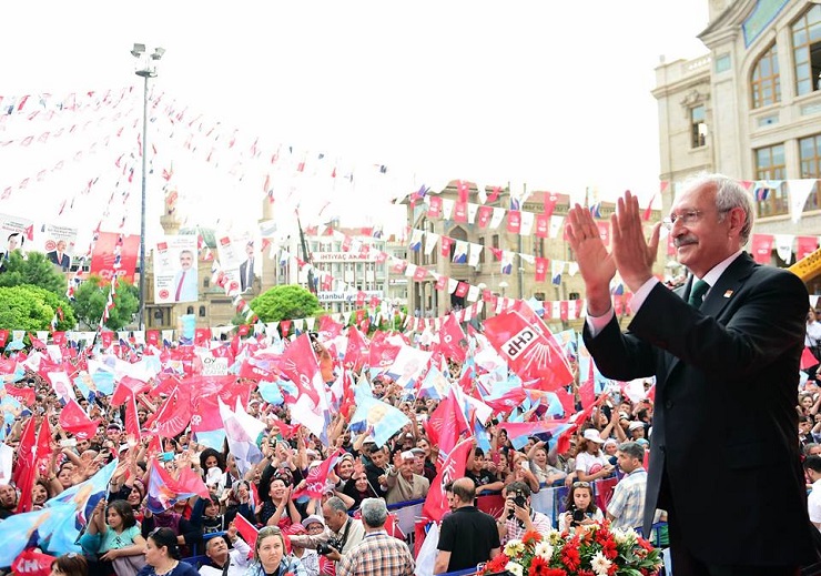 CHP Aksaray'da miting sevinci