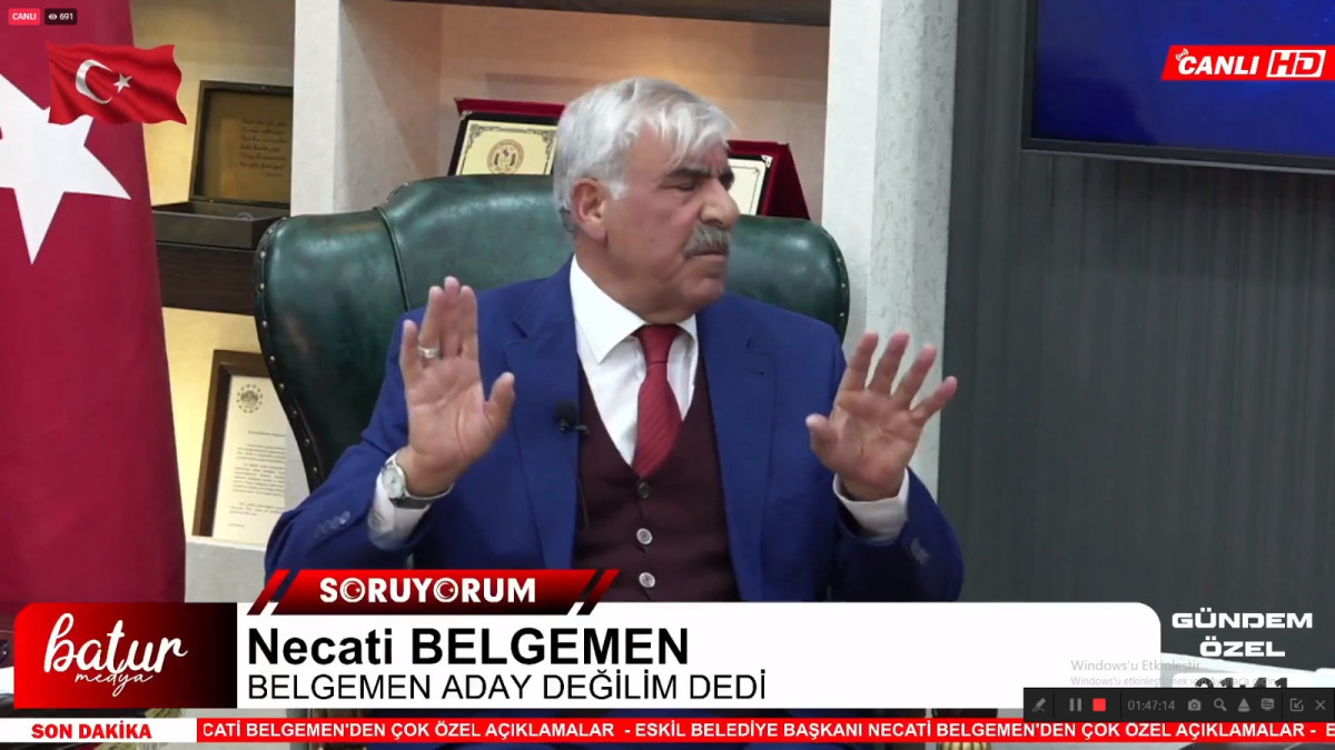 Belgemen, "Aday değilim, meydanı gençlere bırakıyorum"