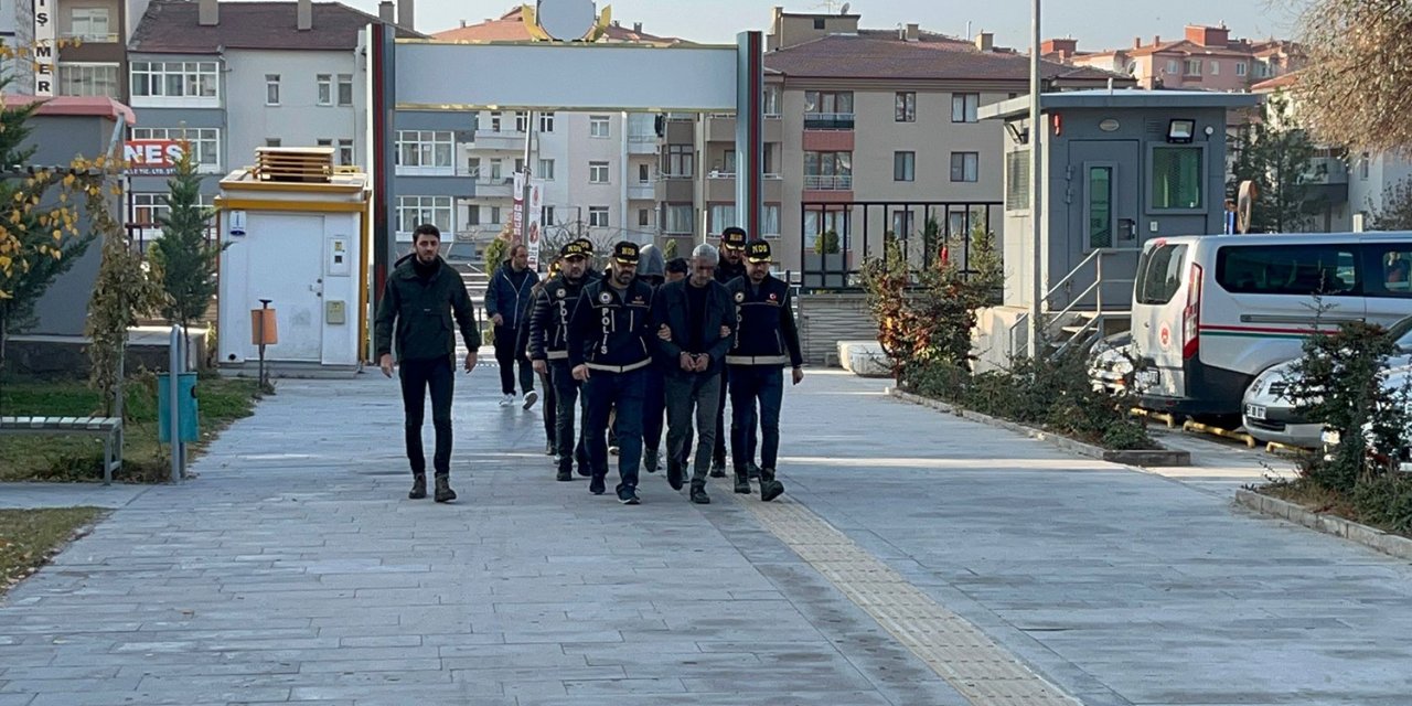 Niğde’de uyuşturucu operasyonu: 5 gözaltı