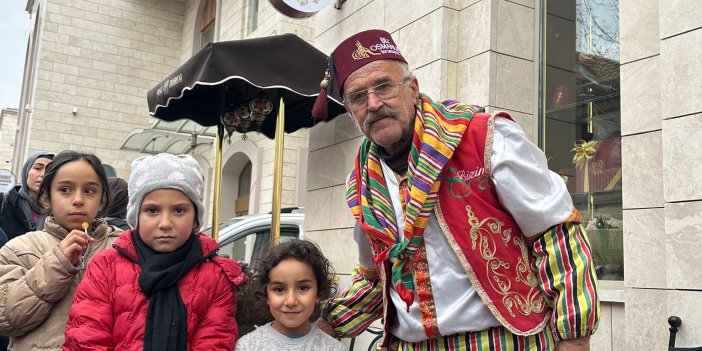 Paşa Dairesi'nde Osmanlı lahmacunu ikramı