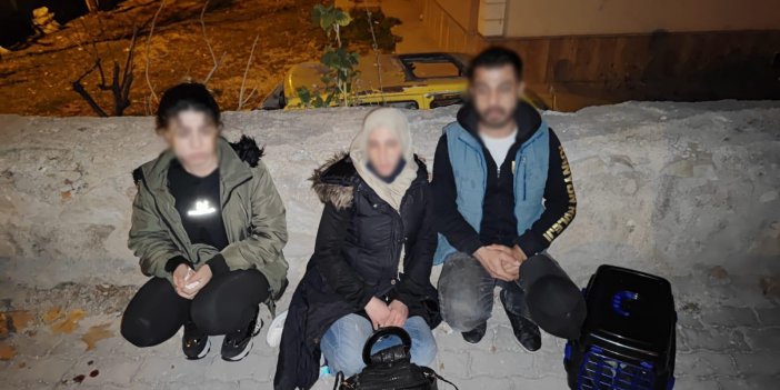 Konya'da düzensiz göçmenler sınır dışı edildi