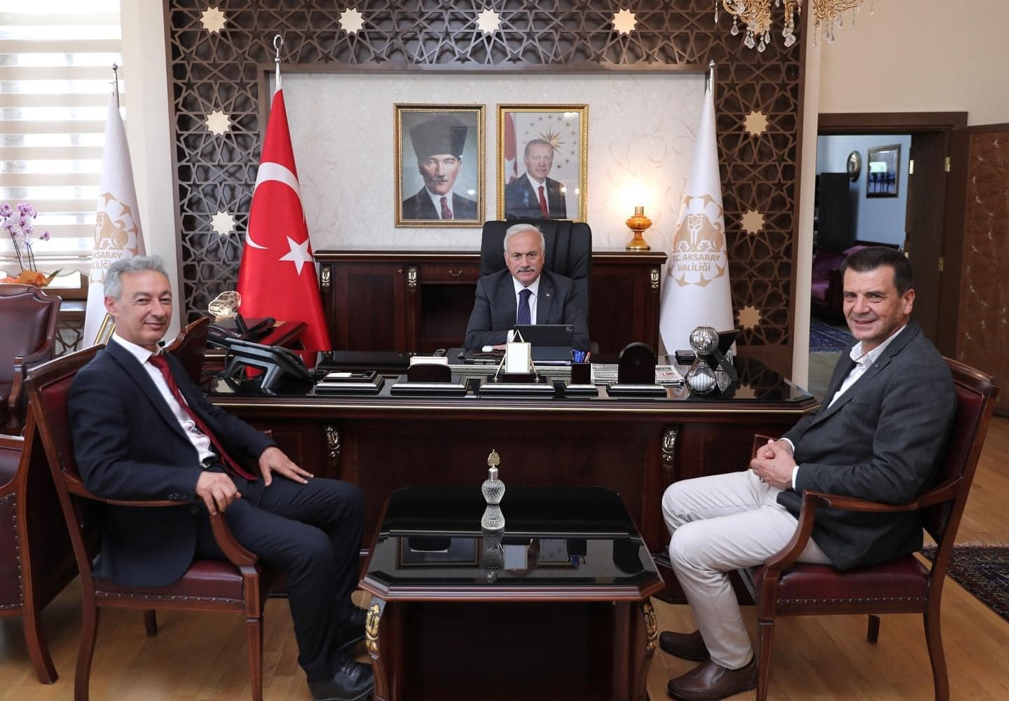 Başkan Zavlak'tan Vali Kumbuzoğlu'na ziyaret