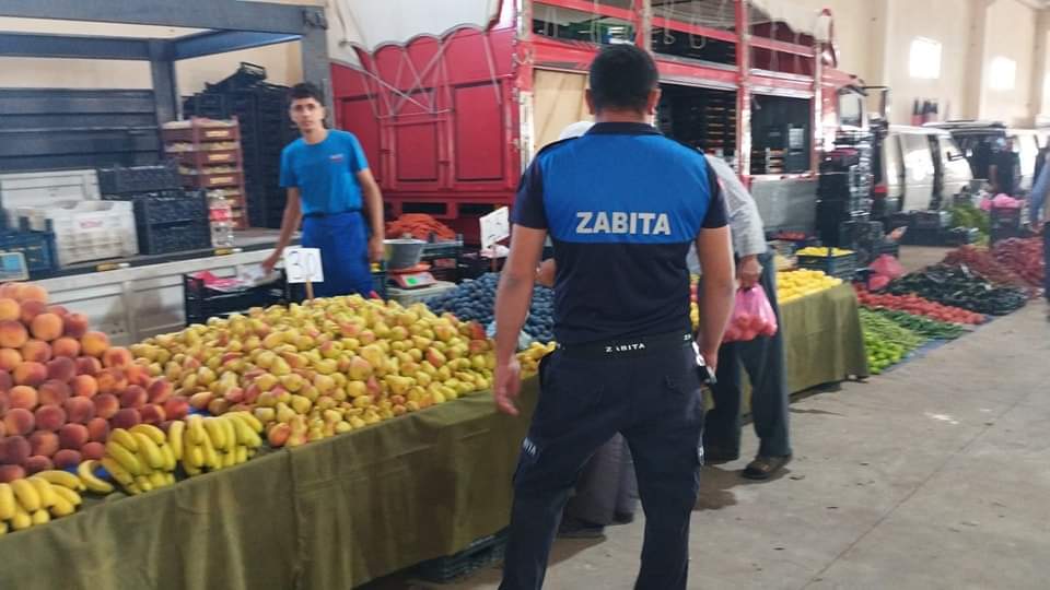 Vatandaş fiyatlardan sızlandı, Zabıta fiyat kontrolü yaptı