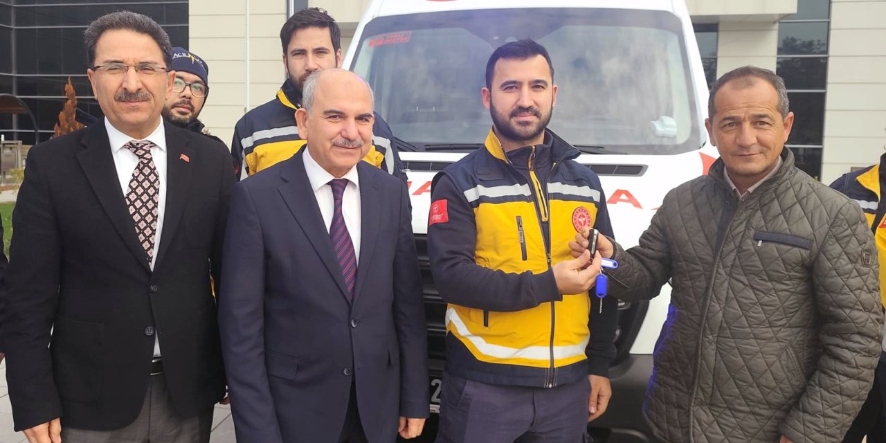 Hayırsever iş adamından 112’ye ambulans bağışı