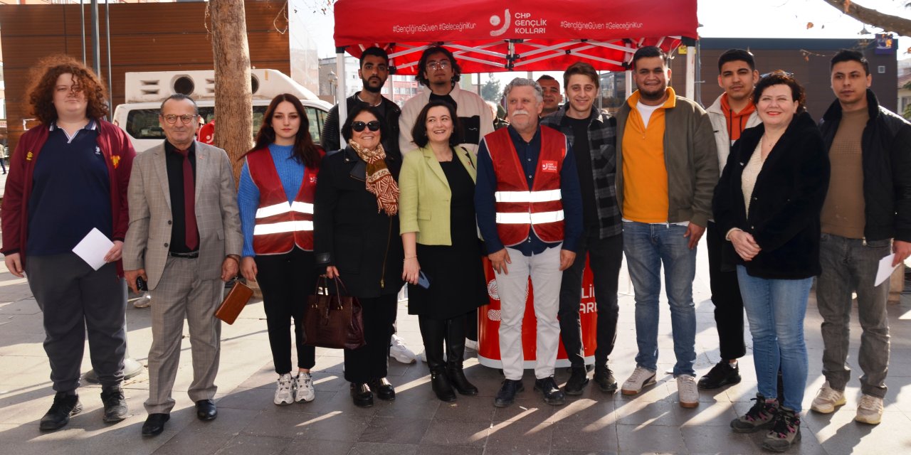 CHP Konya İl Başkanlığı’ndan Üye Kayıt Seferberliği:  "Cumhurbaşkanı Adayını Belirleyecekler"