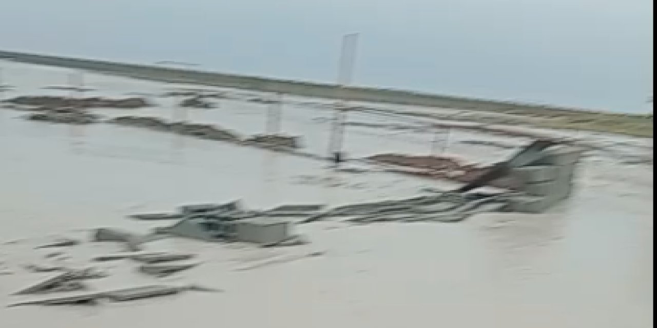 Yeşiltömek’te Şiddetli Yağış Sele Dönüştü!