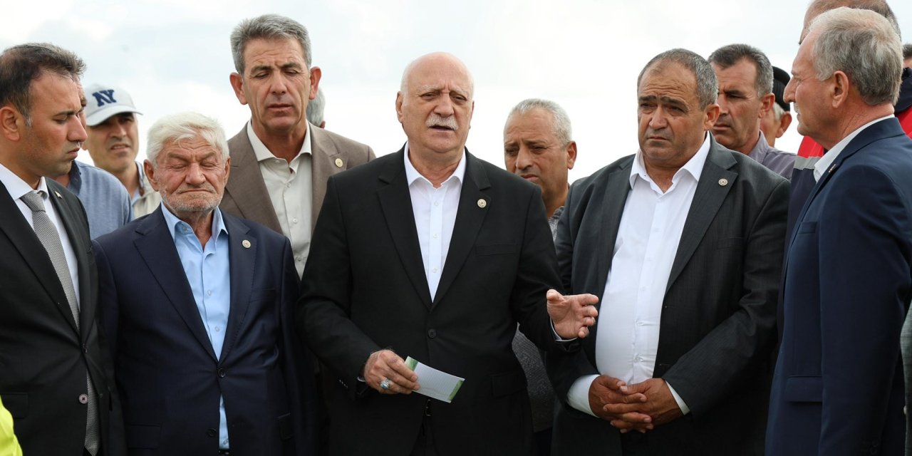 TZOB Genel Başkanı Bayraktar, Eskil’de Dolu Felaketini Yerinde İnceledi