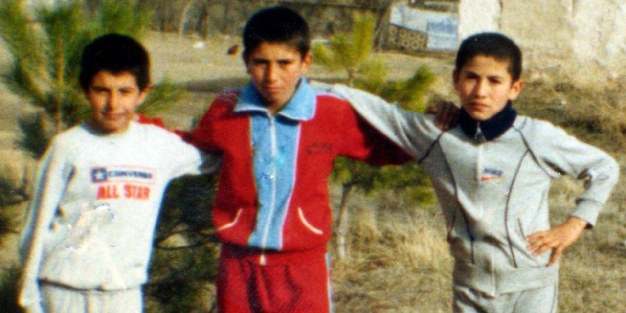Zamana Direnen Dostluk: 1987 Pozu Yeniden Canlandı
