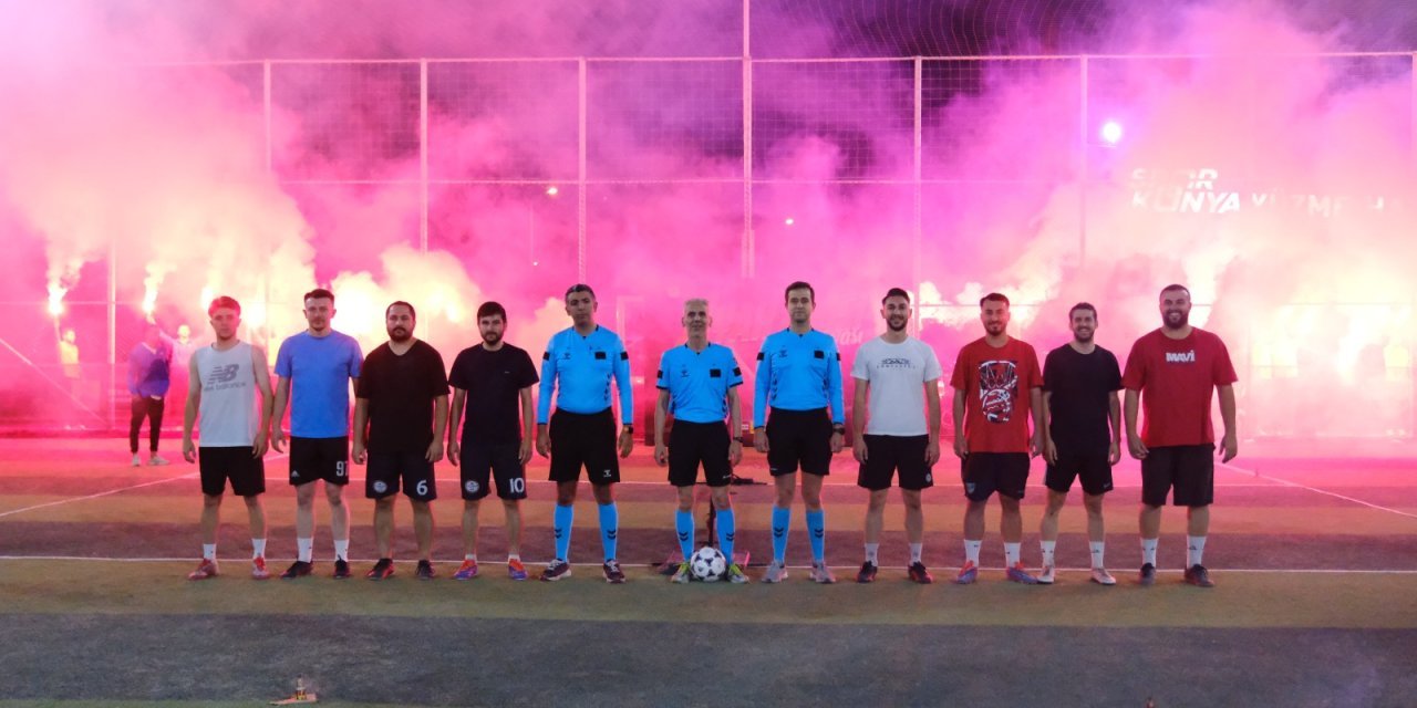 Ayak Tenisi Turnuvası’nda Demirspor Şampiyon Oldu