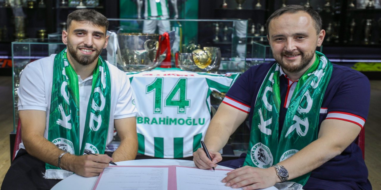 Konyaspor, Mücahit İbrahimoğlu ile 3 Yıllık Resmi Sözleşme İmzaladı