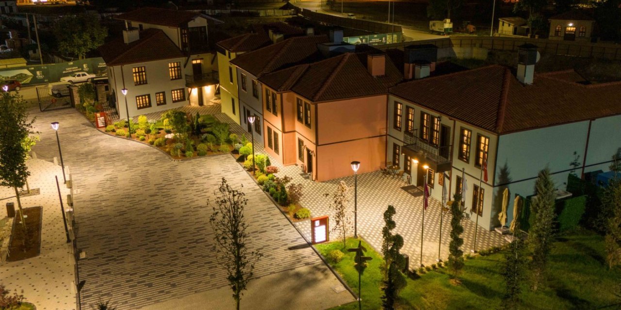 Meram’da Tarihi Sırçalı Hotel Kapılarını Turizme Açtı