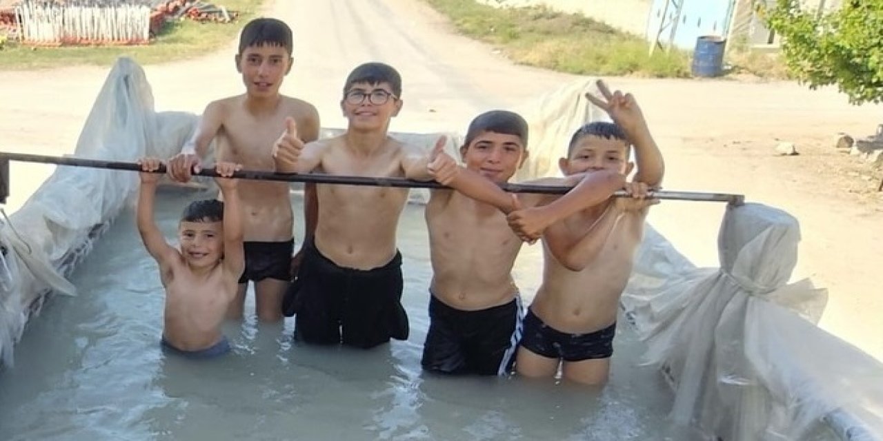 Traktör Römorkundan Yarı Olimpik Havuza: Gençler Yüzme Projesine Dahil Edildi