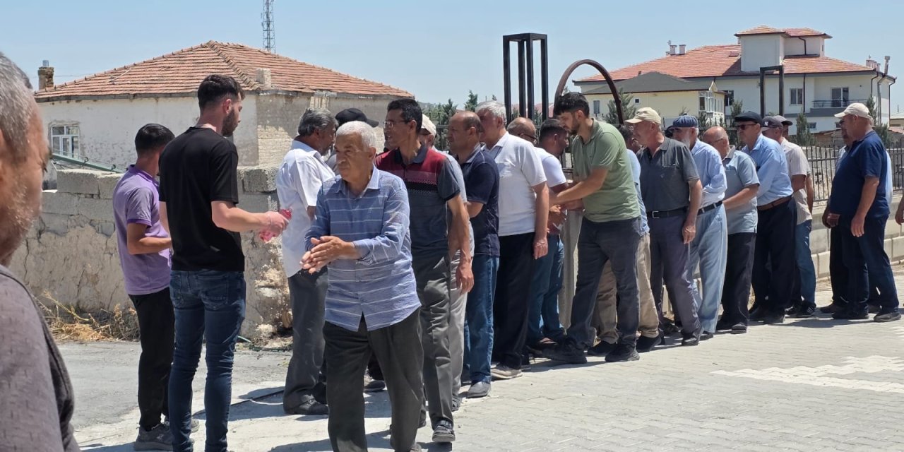 Müslüme Cevizci dualarla toprağa verildi