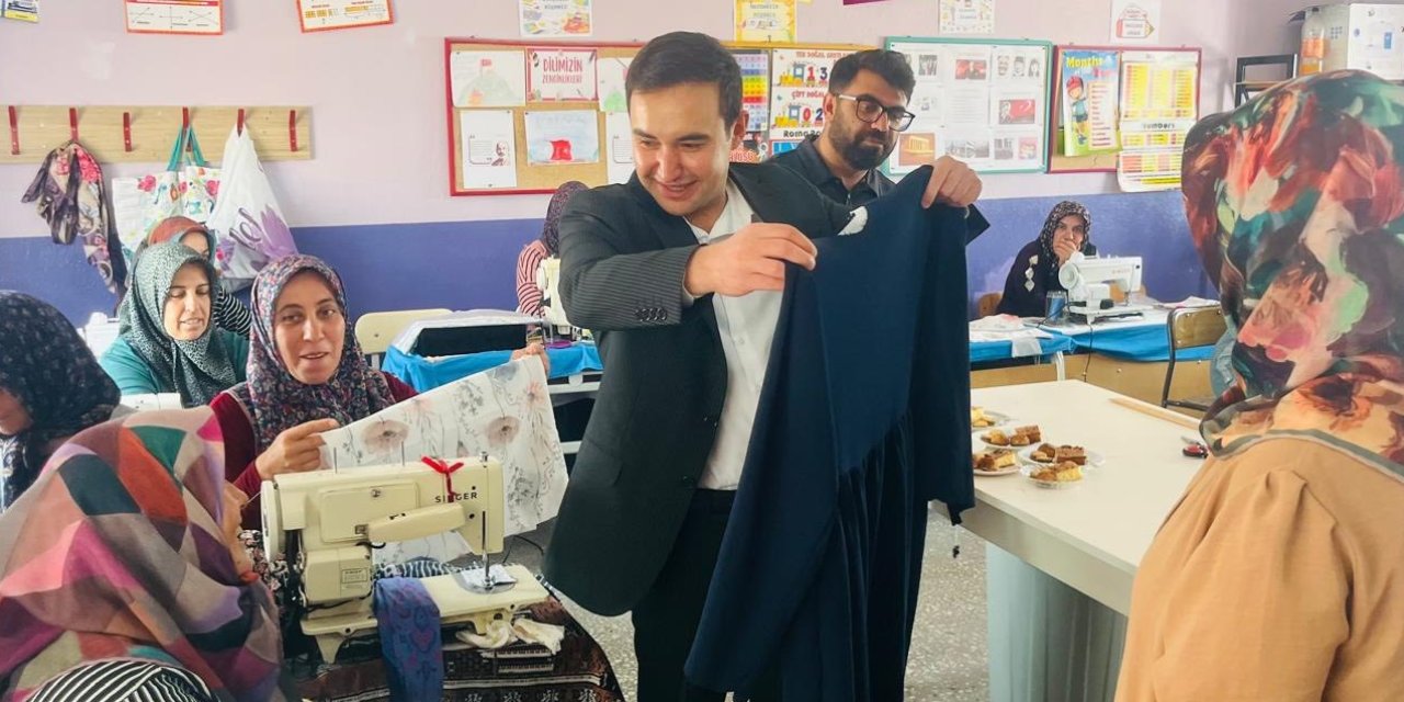 Kaymakam Yurddaş, İkizce'de Dikiş Nakış Kursu Kursiyerleriyle Bir Araya Geldi