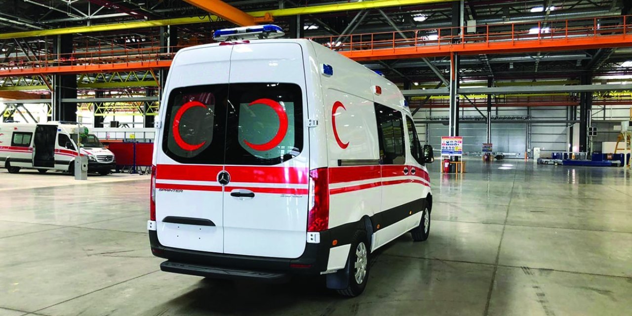 Ambulansa Yol Vermeyen Kamyonet Sürücüsüne 2.167 TL Ceza