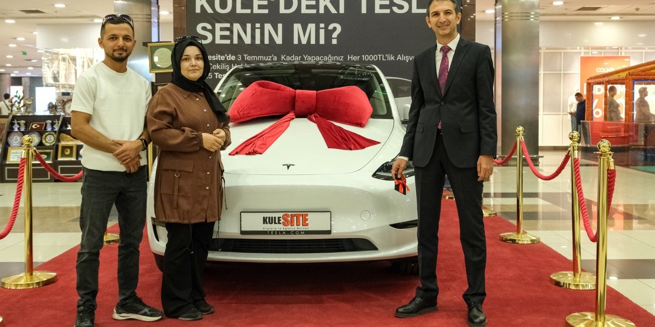 "Bebeğinin Şansı Tesla Getirdi!"