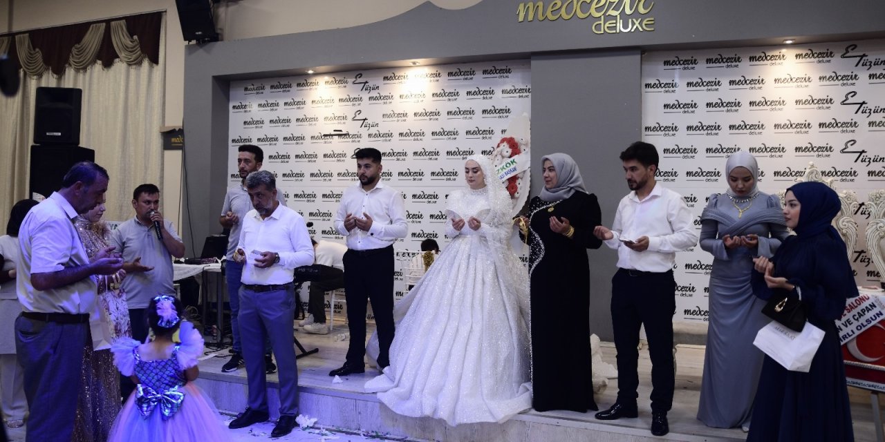 Mutlu ile Cirit aileleri akraba oldu